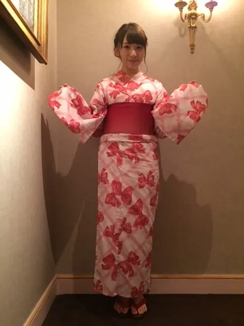 佐藤 詩織｜ん〜 まっ。（2016-07-17）｜4枚目