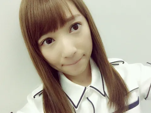 佐藤 詩織｜きらきらどっち。（2016-08-19）｜2枚目