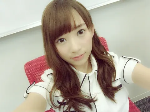 佐藤 詩織｜きらきらどっち。（2016-08-19）｜3枚目