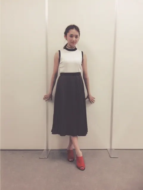 佐藤 詩織｜個別握手会。（2016-09-12）｜2枚目