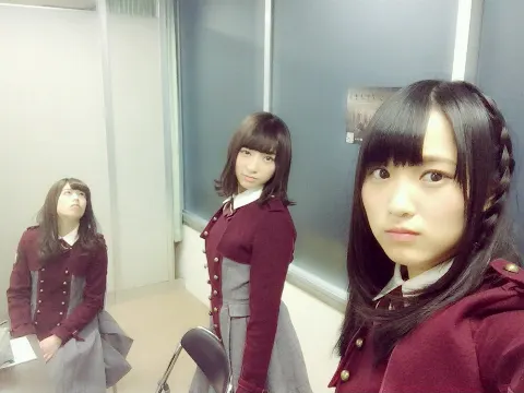 佐藤 詩織｜いろいろー!（2016-12-23）｜2枚目
