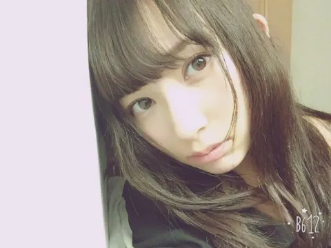 佐藤 詩織｜サンダル。（2017-07-05）