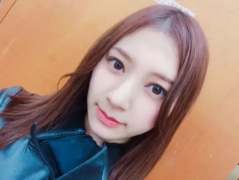 佐藤 詩織｜あけおめ（2018-01-01）