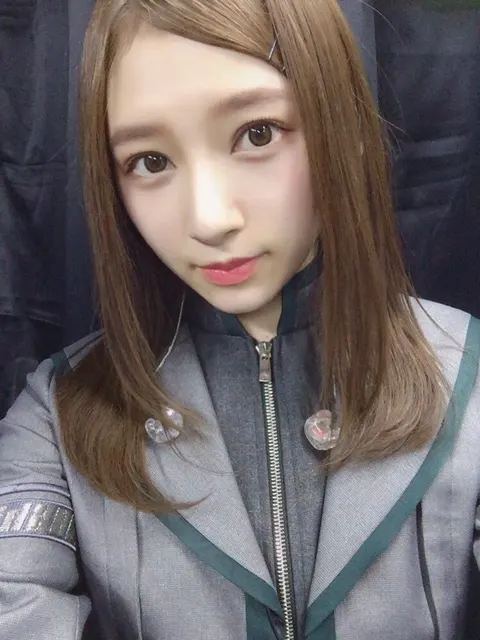 佐藤 詩織｜3。  21（2018-04-11）｜4枚目
