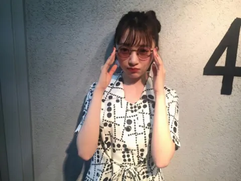 佐藤 詩織｜ツアー公式BOOK。（2018-08-27）｜3枚目
