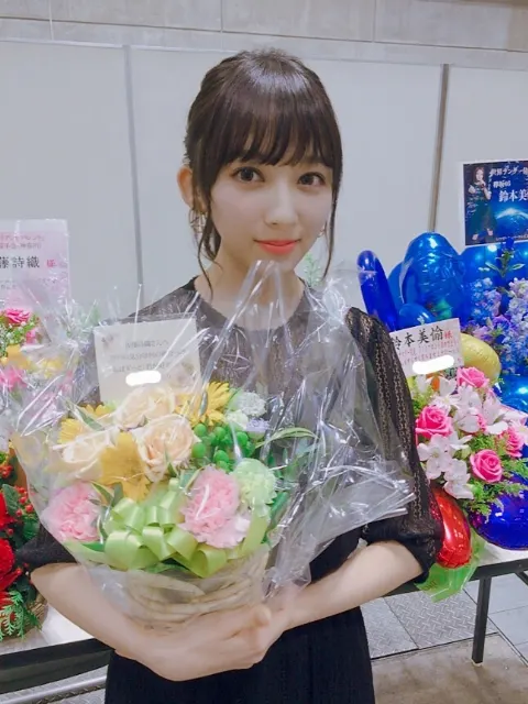 佐藤 詩織｜横握。（2018-10-01）