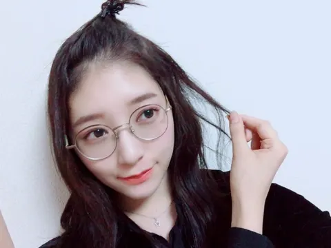佐藤 詩織｜時計。（2018-10-27）｜2枚目