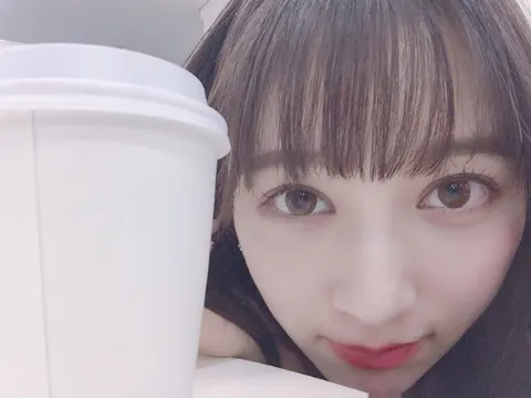 佐藤 詩織｜こんぷりーと。（2018-11-25）｜2枚目