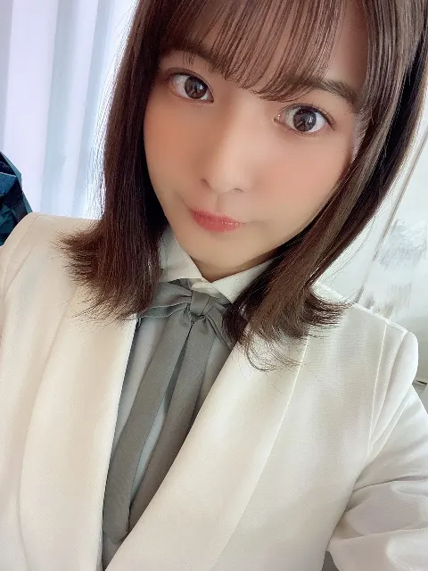 関 有美子｜🌸。（2020-12-28）｜6枚目