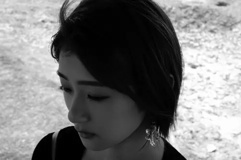 関 有美子｜🌸。（2022-09-28）｜5枚目