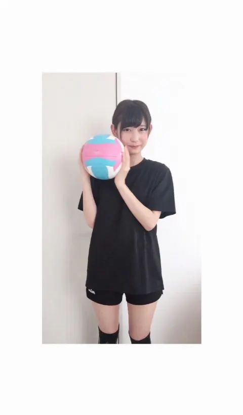 志田 愛佳｜筋肉痛。（2015-11-19）｜2枚目