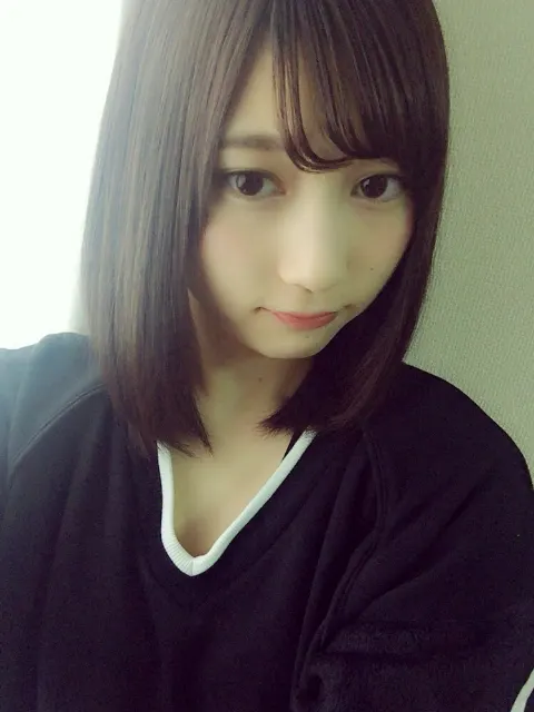 志田 愛佳｜少年マガジン発売です。（2016-01-06）｜3枚目