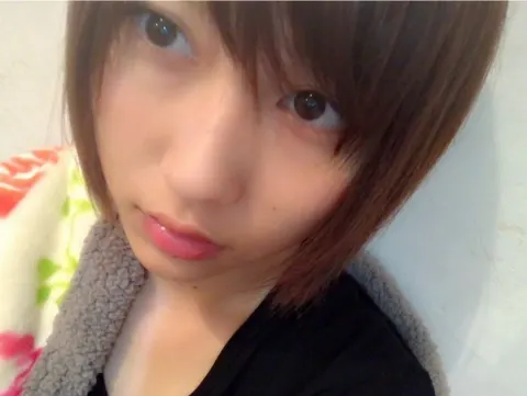 志田 愛佳｜水色一番すきなんですよ。!（2016-11-22）｜4枚目