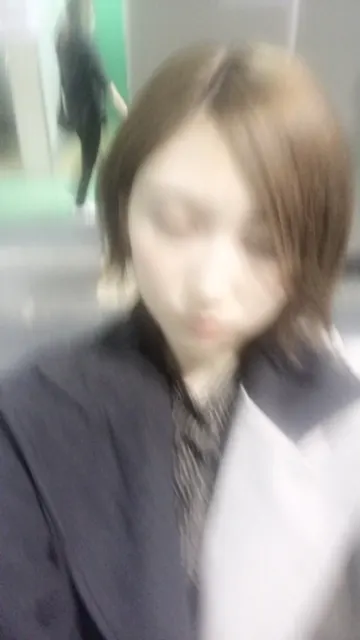志田 愛佳｜肩凝り。（2018-01-25）｜2枚目
