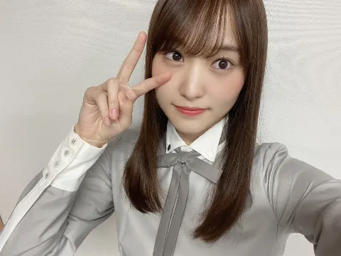 菅井 友香｜今日もいななきます🐴（2020-11-02）｜4枚目
