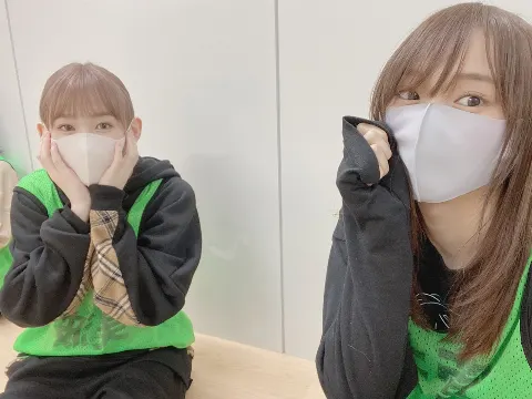 菅井 友香｜観戦🐴（2020-11-22）｜7枚目