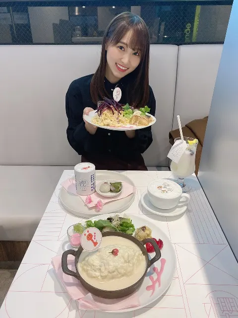 菅井 友香｜櫻坂46カフェ☕️（2020-12-24）｜5枚目