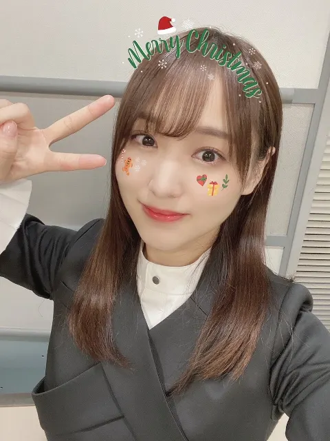 菅井 友香｜Happy_Holiday🎄（2020-12-24）｜4枚目