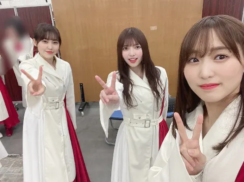 菅井 友香｜明けましておめでとうございます☀︎（2021-01-04）｜2枚目