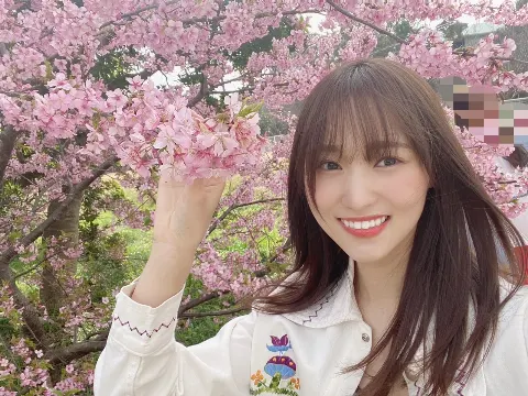 菅井 友香｜B.L.T.5月号発売🤍（2021-03-24）｜3枚目