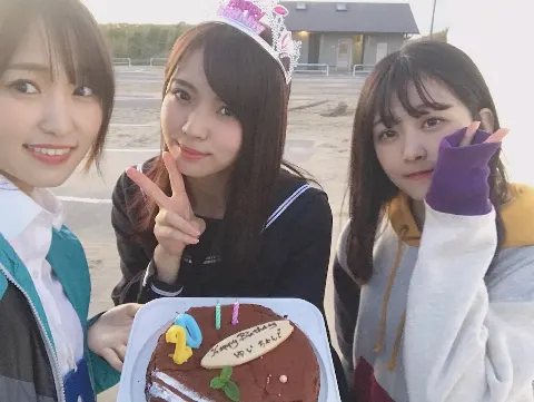 菅井 友香｜欅坂デビュー5周年（2021-04-07）｜4枚目