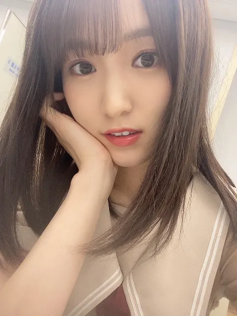 菅井 友香｜リリース発表🌸（2021-08-07）｜5枚目