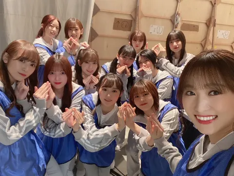 菅井 友香｜2021年（2021-12-31）｜2枚目
