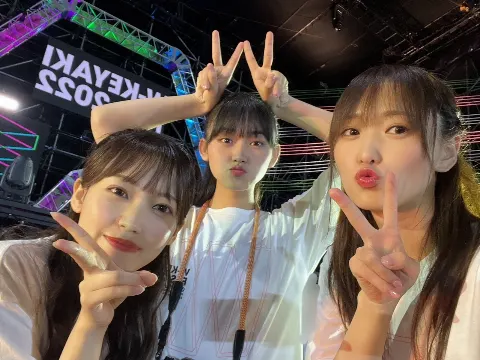 菅井 友香｜夏空🗻（2022-08-31）｜2枚目