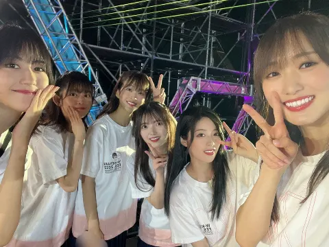 菅井 友香｜夏空🗻（2022-08-31）｜9枚目