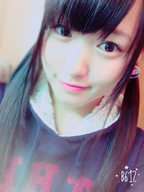 菅井 友香｜紅葉あんどツインテール（2015-11-24）｜4枚目