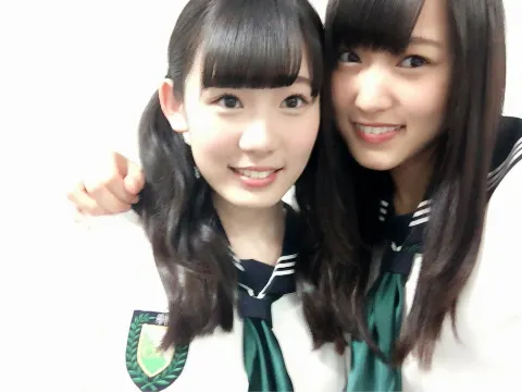 菅井 友香｜雲ひとつない空\♥︎/（2016-03-01）｜2枚目