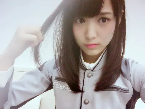 菅井 友香｜レイヤーカット（2016-10-03）｜2枚目