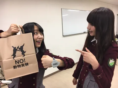菅井 友香｜3rdシングル発売!!21歳になりました☀︎（2016-12-01）｜3枚目
