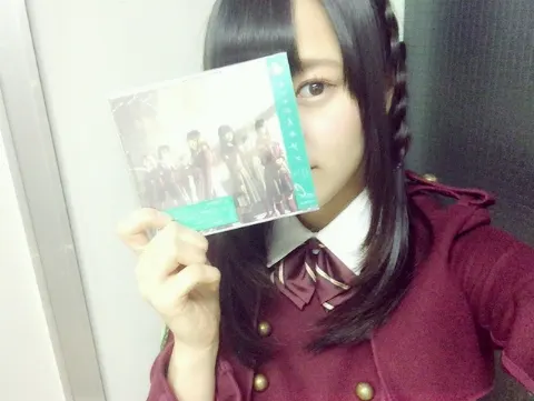 菅井 友香｜明日は名古屋で個別握手会♪♪（2016-12-16）｜2枚目