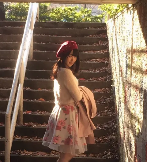 菅井 友香｜UTBさんオフショット♪（2016-12-28）｜4枚目