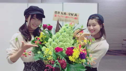 菅井 友香｜個別握手会⌄̈⃝（2017-03-01）｜6枚目