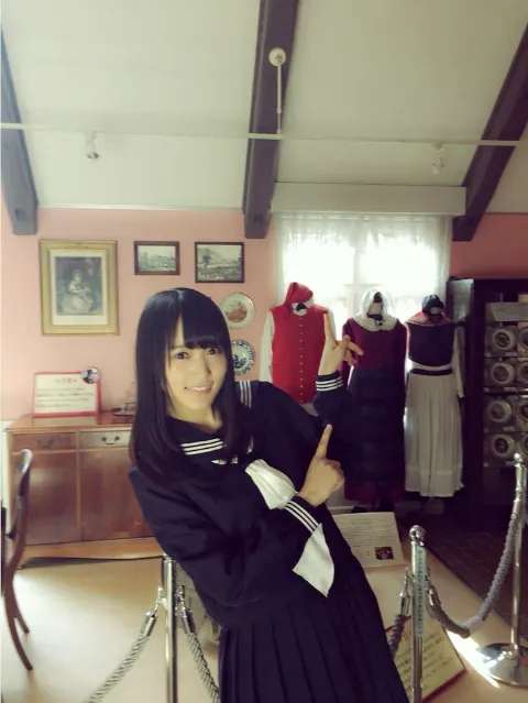 菅井 友香｜｢割れたスマホ｣（2017-04-03）