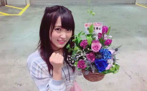 菅井 友香｜個別握手会♡♡（2017-04-09）｜5枚目