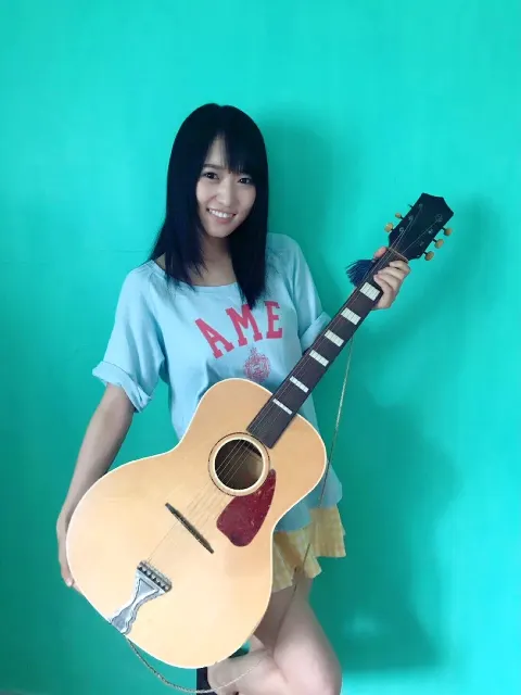 菅井 友香｜オフショット\ ♪♪ /（2017-10-25）｜2枚目