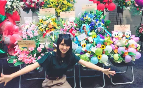 菅井 友香｜京都握手会*̣̩⋆̩*（2017-11-07）｜6枚目