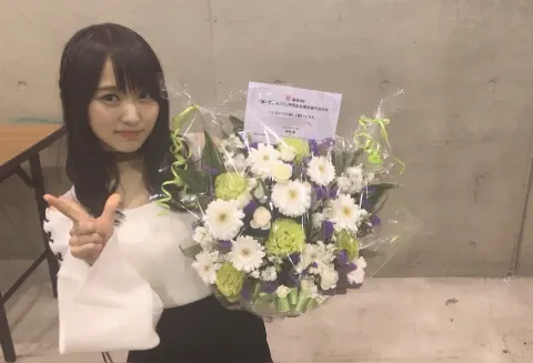 菅井 友香｜おみくじ引いたら大吉でした🐴（2018-01-12）｜4枚目