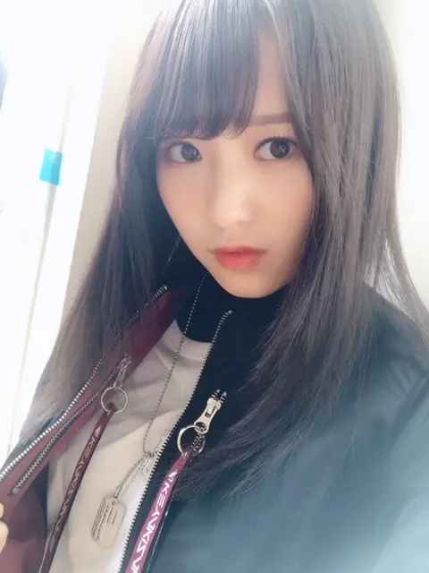 菅井 友香｜おめでとうございます👏🏻✨（2018-02-27）｜2枚目