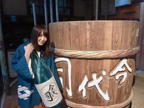 菅井 友香｜非日常\ ♪♪ /（2018-03-17）｜5枚目