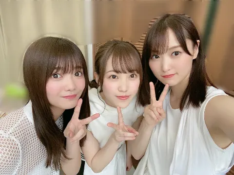 菅井 友香｜晴れた日は元気が出る☀︎（2020-04-23）｜5枚目