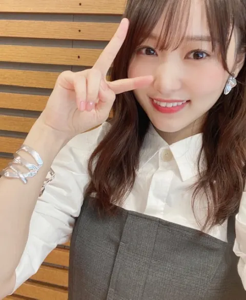 菅井 友香｜緑に染まれ💚（2020-10-10）｜3枚目