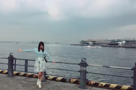 菅井 友香｜横浜!!（2017-04-10）｜3枚目
