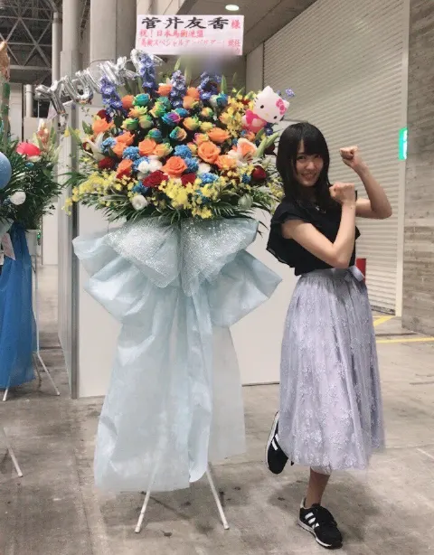 菅井 友香｜個別握手会\ ♪♪ /（2017-06-28）｜4枚目