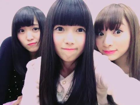 上村 莉菜｜｡.୨୧00017♡りな୨୧.｡（2015-12-02）｜2枚目
