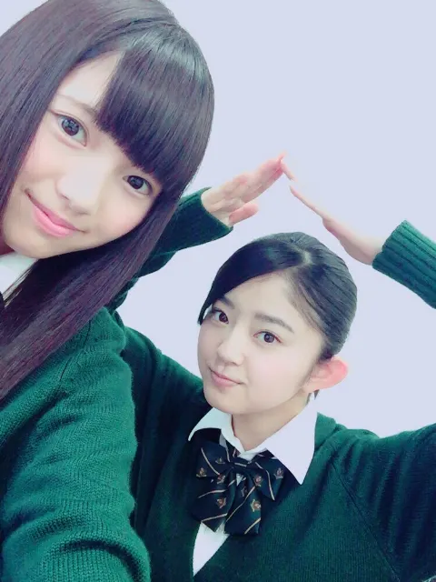 上村 莉菜｜｡.୨୧00020♡りな୨୧.｡（2015-12-05）｜3枚目