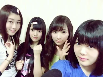 上村 莉菜｜｡.୨୧00133♡りな୨୧.｡（2016-03-30）｜2枚目